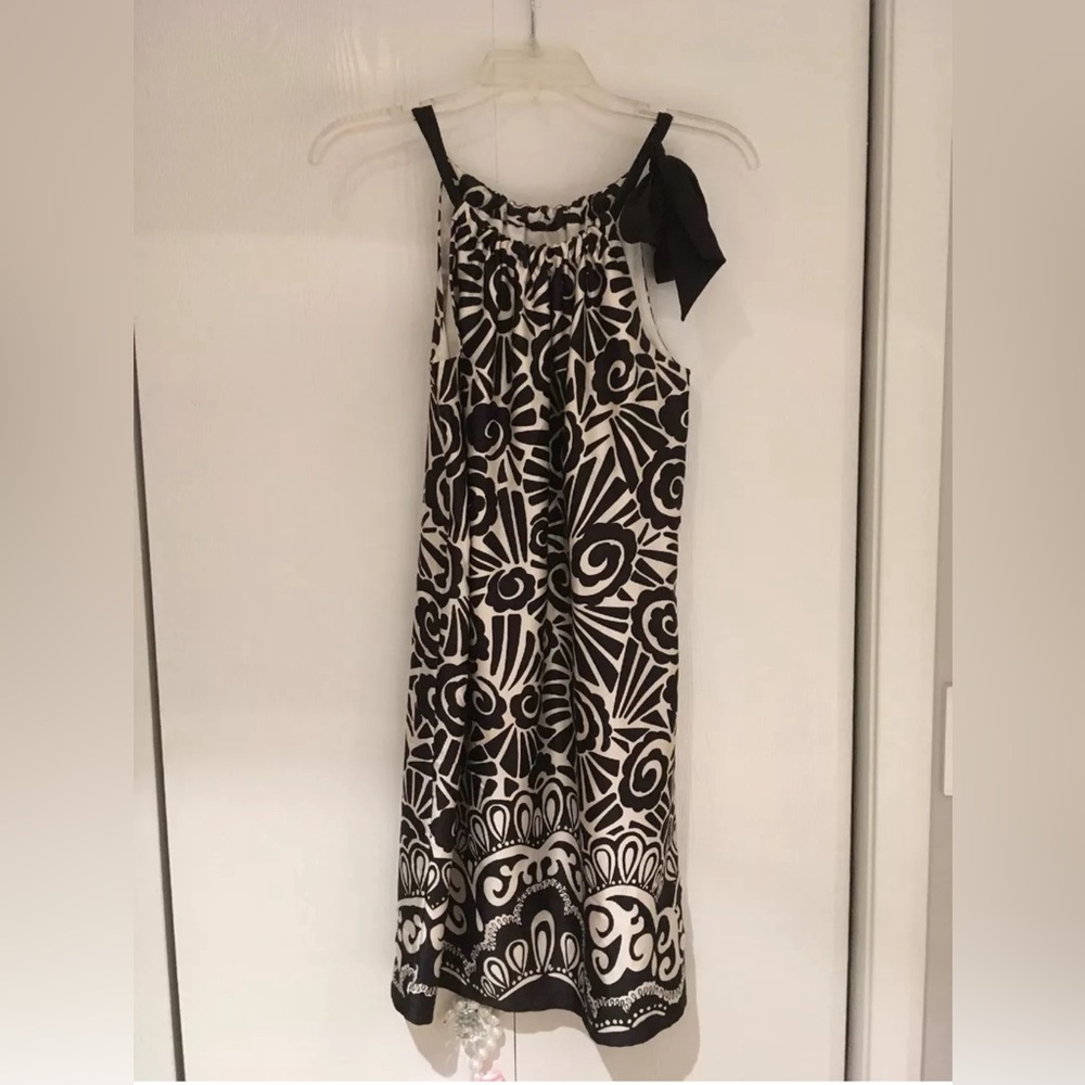 White House Black Market Silk Sleeveless Dress Black/White Size 2